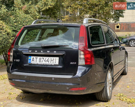 Черный Вольво В50, объемом двигателя 2 л и пробегом 270 тыс. км за 7200 $, фото 5 на Automoto.ua