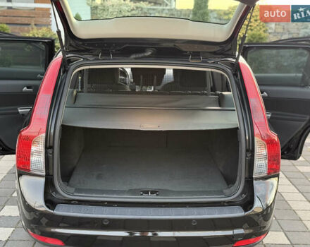 Чорний Вольво V50, об'ємом двигуна 1.6 л та пробігом 225 тис. км за 6950 $, фото 124 на Automoto.ua