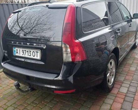 Черный Вольво В50, объемом двигателя 1.6 л и пробегом 185 тыс. км за 7300 $, фото 5 на Automoto.ua