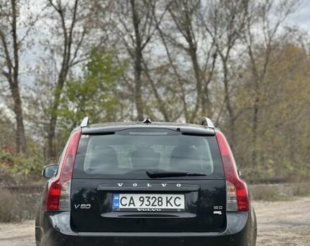 Черный Вольво В50, объемом двигателя 1.6 л и пробегом 192 тыс. км за 7000 $, фото 1 на Automoto.ua