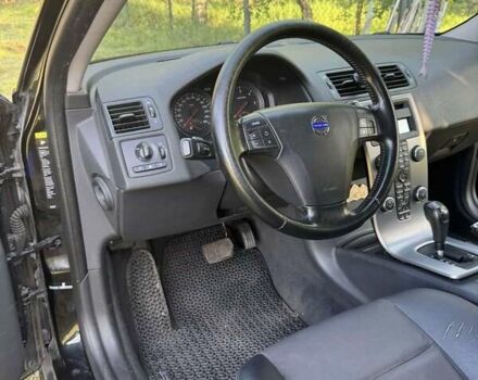 Чорний Вольво V50, об'ємом двигуна 2 л та пробігом 275 тис. км за 8200 $, фото 11 на Automoto.ua