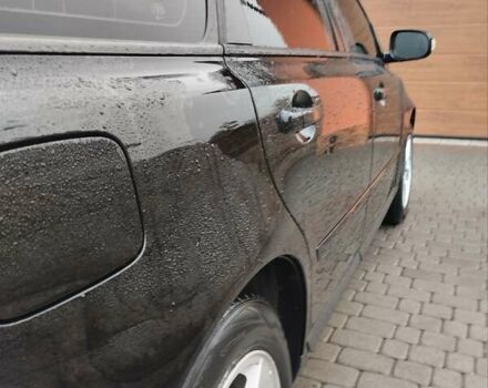 Чорний Вольво V50, об'ємом двигуна 1.6 л та пробігом 235 тис. км за 6100 $, фото 2 на Automoto.ua