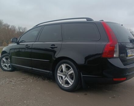 Черный Вольво В50, объемом двигателя 1.6 л и пробегом 210 тыс. км за 7500 $, фото 7 на Automoto.ua