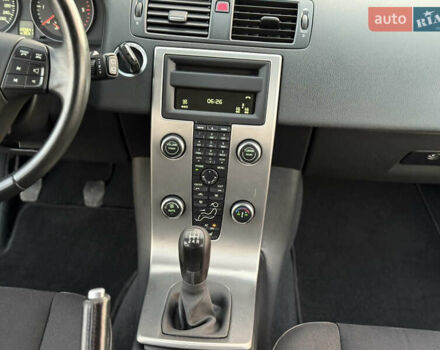 Чорний Вольво V50, об'ємом двигуна 1.6 л та пробігом 225 тис. км за 6950 $, фото 99 на Automoto.ua