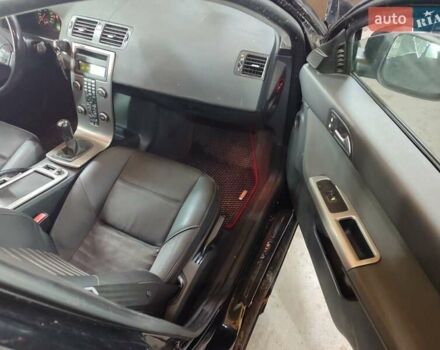 Чорний Вольво V50, об'ємом двигуна 1.6 л та пробігом 234 тис. км за 2700 $, фото 17 на Automoto.ua