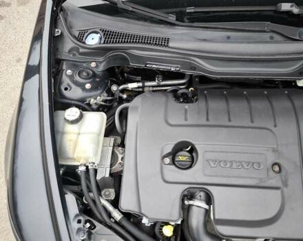 Черный Вольво В50, объемом двигателя 1.56 л и пробегом 190 тыс. км за 5550 $, фото 31 на Automoto.ua