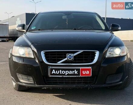Чорний Вольво V50, об'ємом двигуна 2 л та пробігом 232 тис. км за 6990 $, фото 1 на Automoto.ua