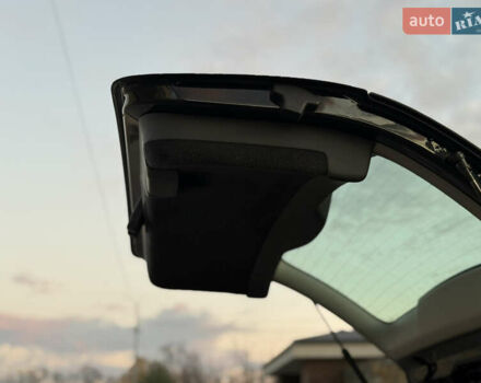 Чорний Вольво V50, об'ємом двигуна 1.6 л та пробігом 225 тис. км за 6950 $, фото 128 на Automoto.ua