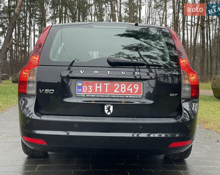 Черный Вольво В50, объемом двигателя 1.8 л и пробегом 189 тыс. км за 6950 $, фото 12 на Automoto.ua