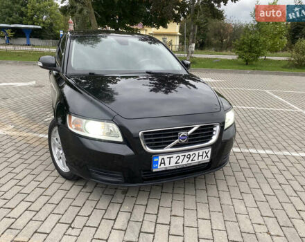 Черный Вольво В50, объемом двигателя 1.6 л и пробегом 295 тыс. км за 5700 $, фото 26 на Automoto.ua