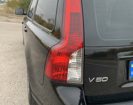 Вольво В50 2009 в Новониколаевке на Automoto.ua Черный Вольво В50, объемом двигателя 1.56 л и пробегом 246 тыс. км за 6500 $, фото 33 на Automoto.ua