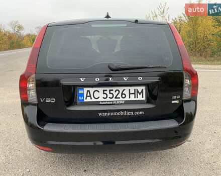 Черный Вольво В50, объемом двигателя 1.56 л и пробегом 247 тыс. км за 6500 $, фото 6 на Automoto.ua