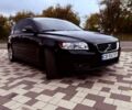Черный Вольво В50, объемом двигателя 1.6 л и пробегом 240 тыс. км за 8500 $, фото 2 на Automoto.ua