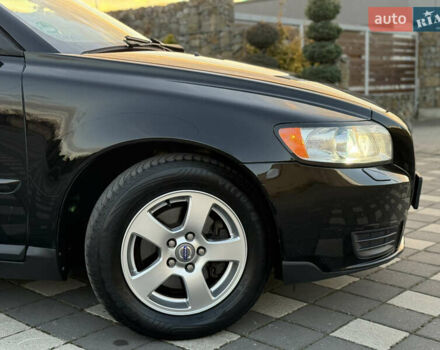 Чорний Вольво V50, об'ємом двигуна 1.6 л та пробігом 225 тис. км за 6950 $, фото 56 на Automoto.ua