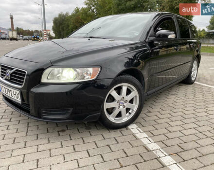 Черный Вольво В50, объемом двигателя 1.6 л и пробегом 295 тыс. км за 5700 $, фото 34 на Automoto.ua