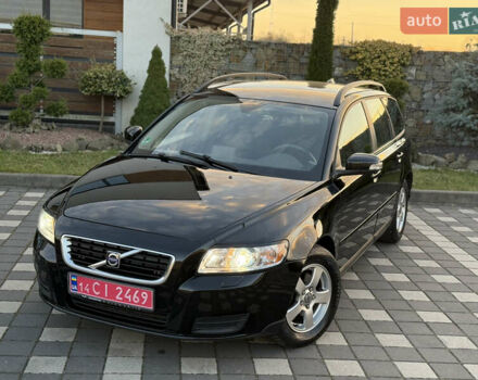 Чорний Вольво V50, об'ємом двигуна 1.6 л та пробігом 225 тис. км за 6950 $, фото 10 на Automoto.ua