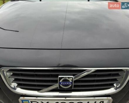 Черный Вольво В50, объемом двигателя 1.6 л и пробегом 299 тыс. км за 7000 $, фото 4 на Automoto.ua