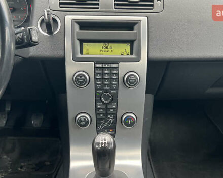 Чорний Вольво V50, об'ємом двигуна 1.56 л та пробігом 205 тис. км за 6800 $, фото 20 на Automoto.ua