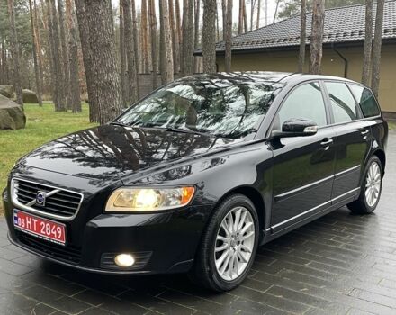 Черный Вольво В50, объемом двигателя 1.8 л и пробегом 189 тыс. км за 6950 $, фото 1 на Automoto.ua