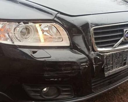 Черный Вольво В50, объемом двигателя 1.6 л и пробегом 184 тыс. км за 3000 $, фото 10 на Automoto.ua