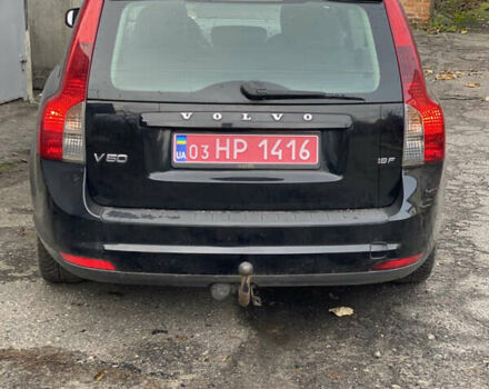 Чорний Вольво V50, об'ємом двигуна 0 л та пробігом 198 тис. км за 6500 $, фото 3 на Automoto.ua