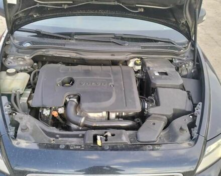 Вольво В50 2009 в Кривом Роге на Automoto.ua Черный Вольво В50, объемом двигателя 1.6 л и пробегом 245 тыс. км за 7500 $, фото 6 на Automoto.ua