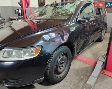 Чорний Вольво V50, об'ємом двигуна 1.6 л та пробігом 234 тис. км за 2700 $, фото 3 на Automoto.ua