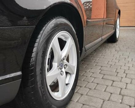 Черный Вольво В50, объемом двигателя 1.56 л и пробегом 235 тыс. км за 6750 $, фото 10 на Automoto.ua