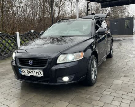 Чорний Вольво V50, об'ємом двигуна 1.6 л та пробігом 352 тис. км за 6300 $, фото 1 на Automoto.ua