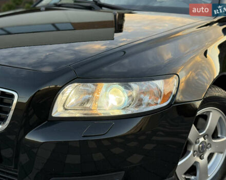 Чорний Вольво V50, об'ємом двигуна 1.6 л та пробігом 225 тис. км за 6950 $, фото 18 на Automoto.ua