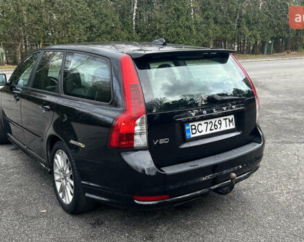 Чорний Вольво V50, об'ємом двигуна 1.56 л та пробігом 205 тис. км за 6800 $, фото 4 на Automoto.ua