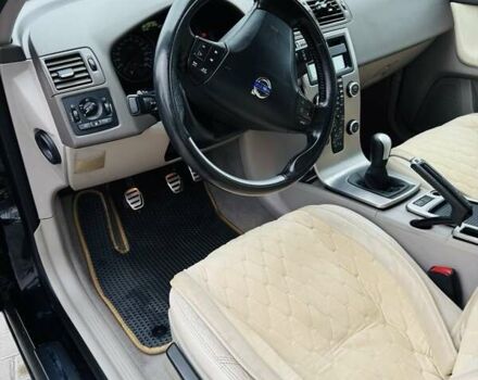 Черный Вольво В50, объемом двигателя 1.6 л и пробегом 299 тыс. км за 7000 $, фото 43 на Automoto.ua