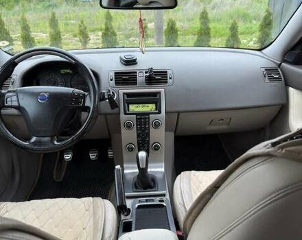 Черный Вольво В50, объемом двигателя 1.6 л и пробегом 299 тыс. км за 7000 $, фото 17 на Automoto.ua