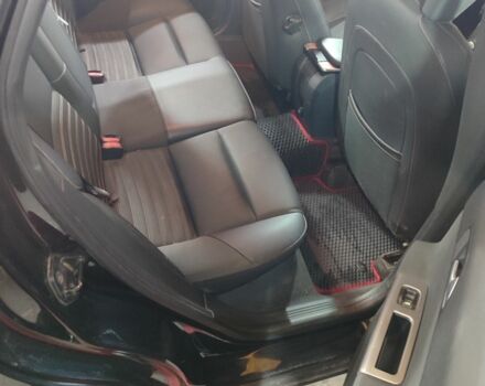 Черный Вольво В50, объемом двигателя 1.6 л и пробегом 234 тыс. км за 2700 $, фото 15 на Automoto.ua