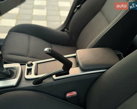 Чорний Вольво V50, об'ємом двигуна 1.6 л та пробігом 225 тис. км за 6950 $, фото 110 на Automoto.ua