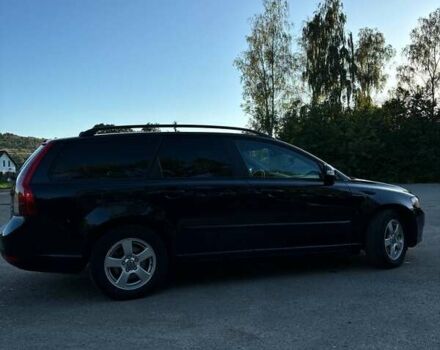 Вольво В50 2009 в Старом Самборе на Automoto.ua Черный Вольво В50, объемом двигателя 1.6 л и пробегом 224 тыс. км за 7500 $, фото 12 на Automoto.ua