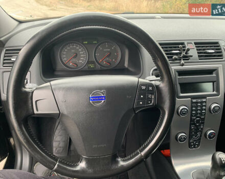 Вольво В50 2009 в Новониколаевке на Automoto.ua Черный Вольво В50, объемом двигателя 1.56 л и пробегом 246 тыс. км за 6500 $, фото 20 на Automoto.ua