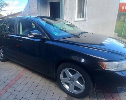 Вольво В50 2009 в Трускавце на Automoto.ua Черный Вольво В50, объемом двигателя 1.6 л и пробегом 253 тыс. км за 6800 $, фото 3 на Automoto.ua