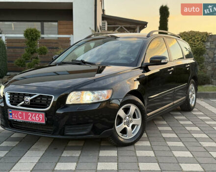 Чорний Вольво V50, об'ємом двигуна 1.6 л та пробігом 225 тис. км за 6899 $, фото 2 на Automoto.ua