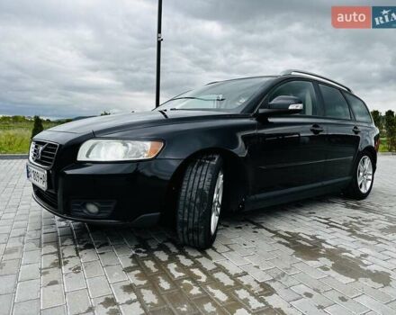 Черный Вольво В50, объемом двигателя 1.6 л и пробегом 299 тыс. км за 7000 $, фото 47 на Automoto.ua