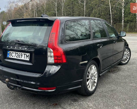 Чорний Вольво V50, об'ємом двигуна 1.56 л та пробігом 205 тис. км за 6800 $, фото 6 на Automoto.ua