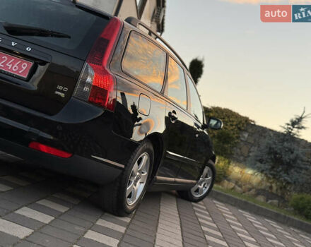 Чорний Вольво V50, об'ємом двигуна 1.6 л та пробігом 225 тис. км за 6950 $, фото 83 на Automoto.ua