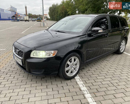 Черный Вольво В50, объемом двигателя 1.6 л и пробегом 295 тыс. км за 5700 $, фото 18 на Automoto.ua