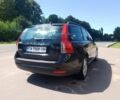 Черный Вольво В50, объемом двигателя 1.8 л и пробегом 277 тыс. км за 6246 $, фото 2 на Automoto.ua