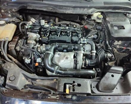 Чорний Вольво V50, об'ємом двигуна 1.6 л та пробігом 234 тис. км за 2700 $, фото 5 на Automoto.ua