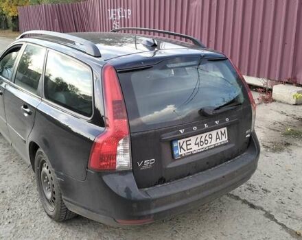 Вольво В50 2009 в Кривом Роге на Automoto.ua Черный Вольво В50, объемом двигателя 1.6 л и пробегом 245 тыс. км за 7500 $, фото 5 на Automoto.ua