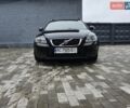 Черный Вольво В50, объемом двигателя 1.6 л и пробегом 320 тыс. км за 7500 $, фото 1 на Automoto.ua