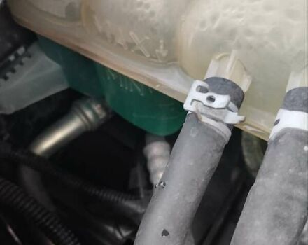 Чорний Вольво V50, об'ємом двигуна 1.6 л та пробігом 235 тис. км за 6100 $, фото 28 на Automoto.ua