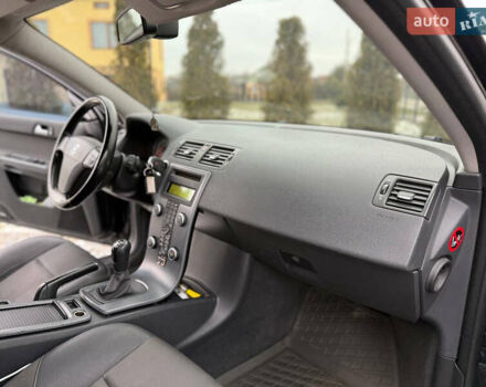 Чорний Вольво V50, об'ємом двигуна 1.98 л та пробігом 260 тис. км за 7150 $, фото 49 на Automoto.ua