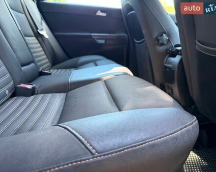 Черный Вольво В50, объемом двигателя 1.56 л и пробегом 270 тыс. км за 5900 $, фото 35 на Automoto.ua